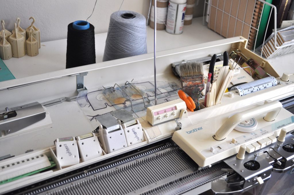 process_knittingmachine-2