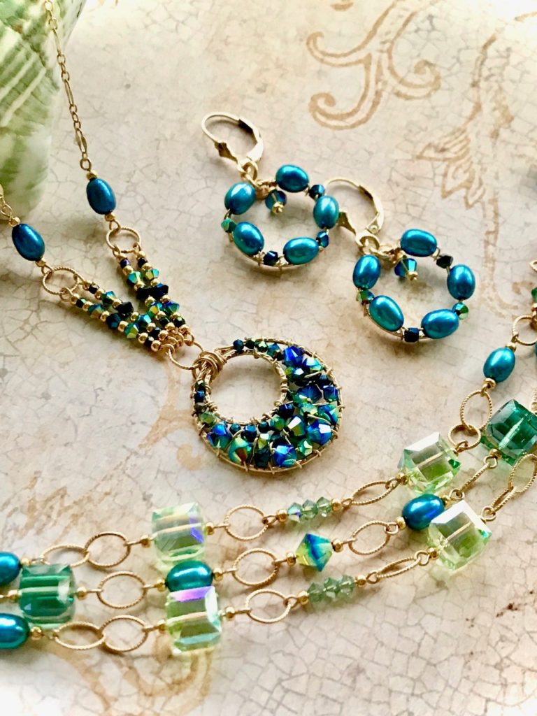 Get Your Sparkle on with Cynthia Bloom Collectible Jewelry - Details on The Pillow Goddess Blog
