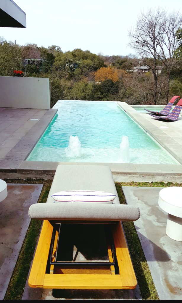 Pools on the 2019 Austin Modern Home Tour. See details on the Pillow Goddess blog.