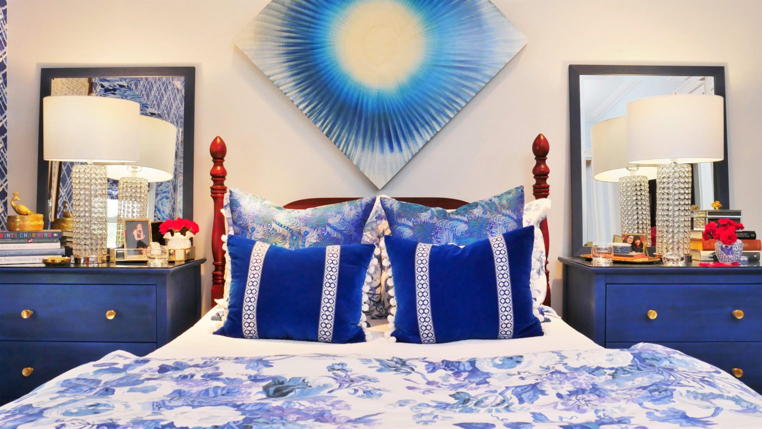 Styling Deborah Main pillows in layers with Peacock Alley luxury bedding for One Room Challenge. Details on The Pillow Goddess blog!