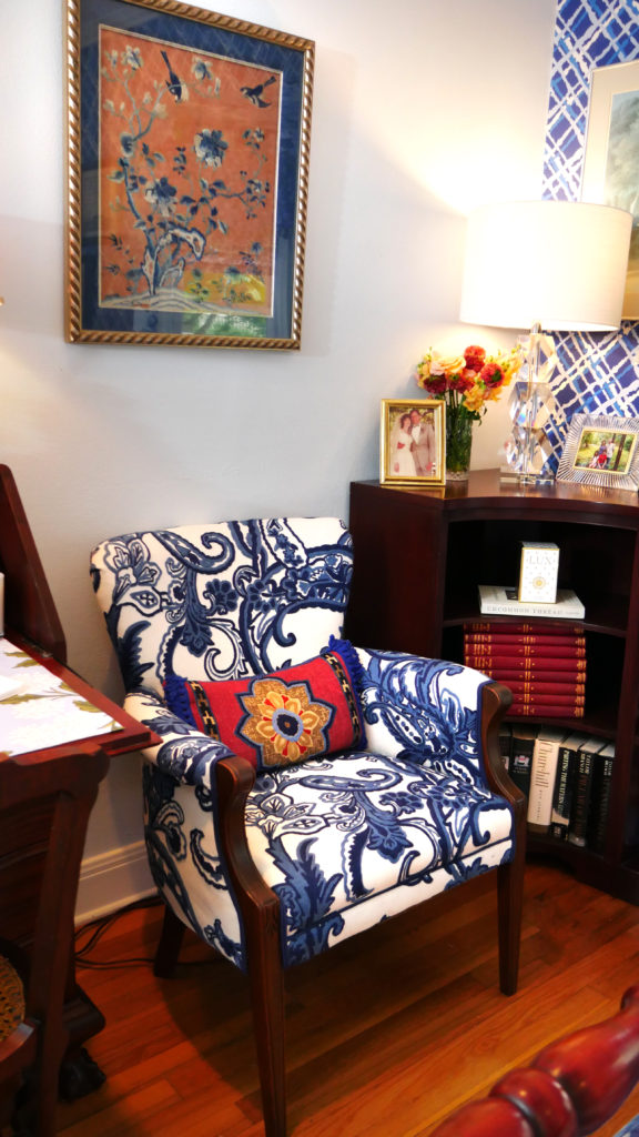 Crewel Chair in Bold Blue & White Bedroom for Spring 2019 One Room Challenge - Details on The Pillow Goddess Blog!