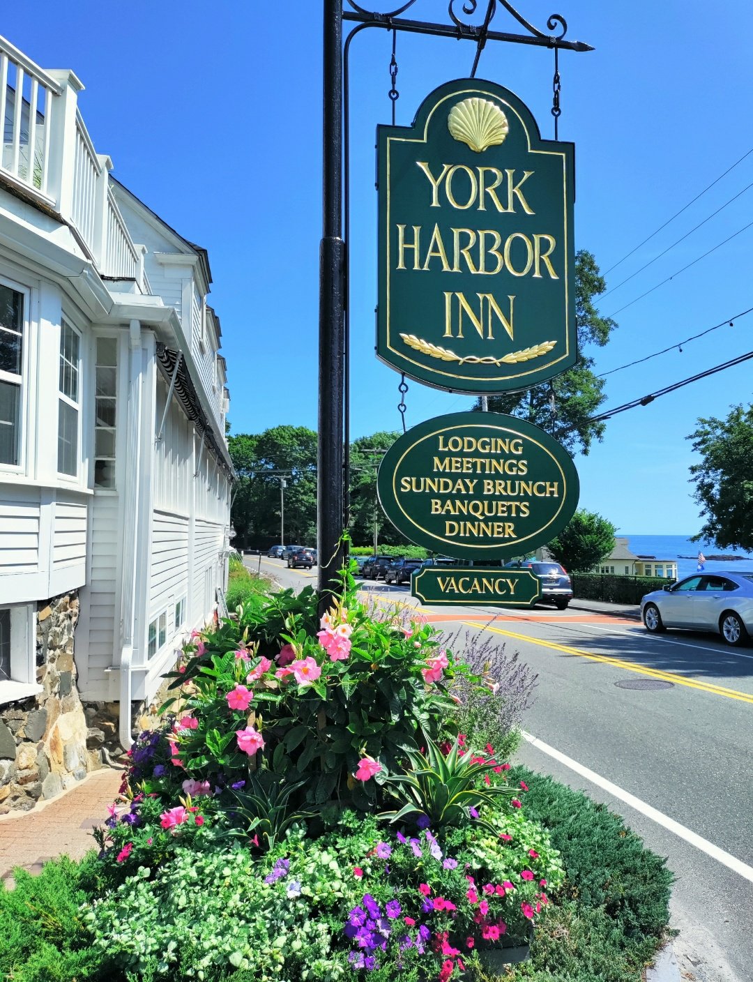 York Harbor Inn in York, Maine