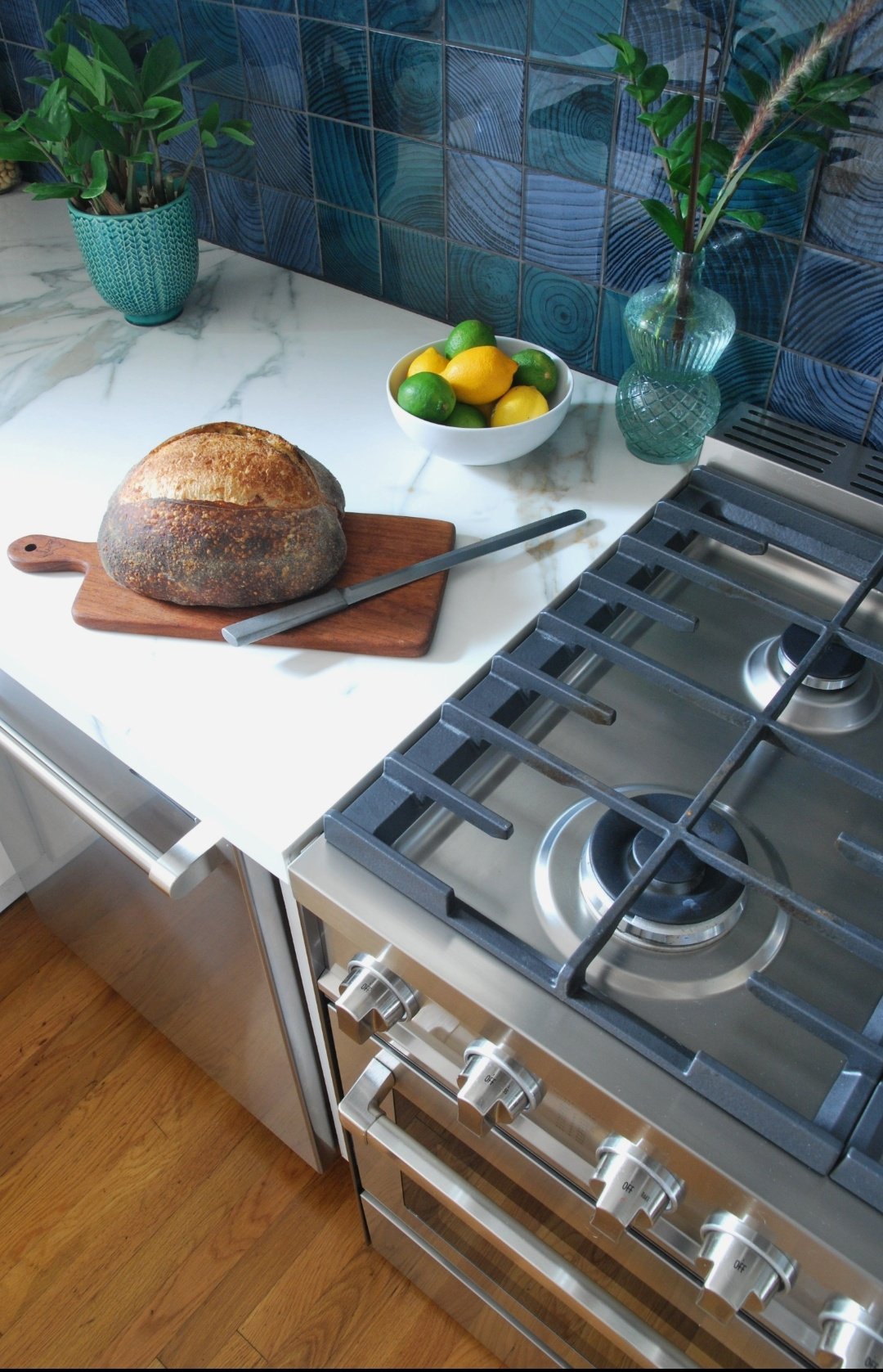 Verona stainless steel range is easy to wipe clean - on The Pillow Goddess blog