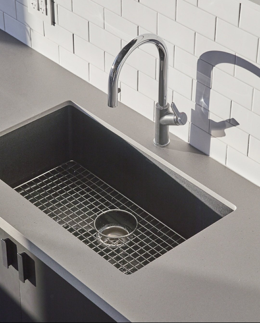 How to Modernize Your Kitchen with The BLANCO UNIT - PRECIS Super Single Sink
